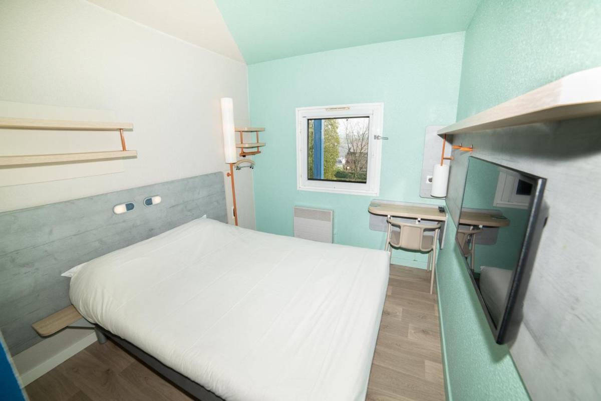 Accueil Hotel Безансон Екстериор снимка
